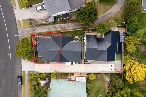 Photo of property in 132a Stapleford Crescent, Browns Bay, Auckland, 0630