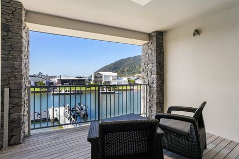 Photo of property in 162a Waterways Parade, Pauanui, Hikuai, 3579