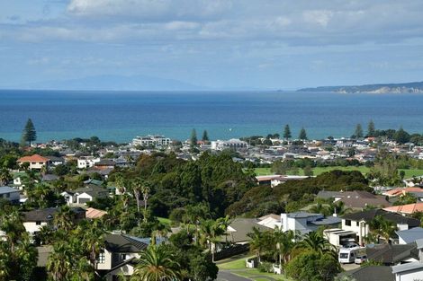 Photo of property in 15 Maire Road, Orewa, 0931