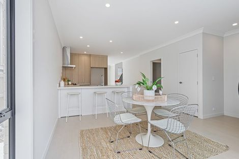 Photo of property in 5 Tara Lane, Manurewa, Auckland, 2102