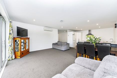 Photo of property in 52a Lewis Crescent, Rolleston, 7614