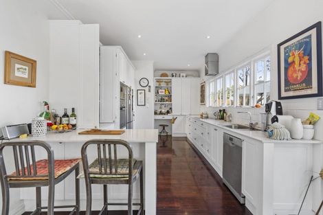 Photo of property in 73 Norwood Road, Bayswater, Auckland, 0622