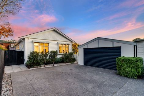 Photo of property in 24 Riverview Street, Beckenham, Christchurch, 8023