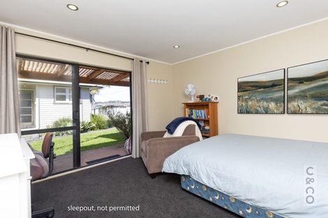 Photo of property in 33 Maude Street, Riverhead, 0820