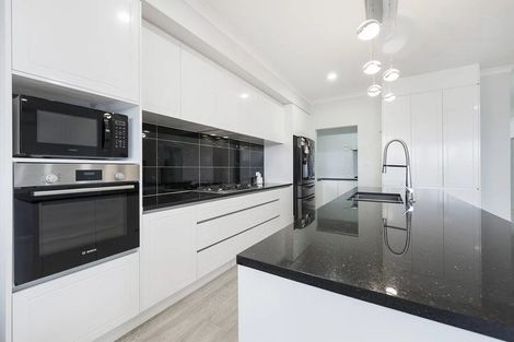 Photo of property in 108 Ormonde Drive, Silverdale, 0932