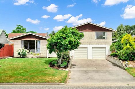 Photo of property in 15 Strathean Avenue, Avonhead, Christchurch, 8042