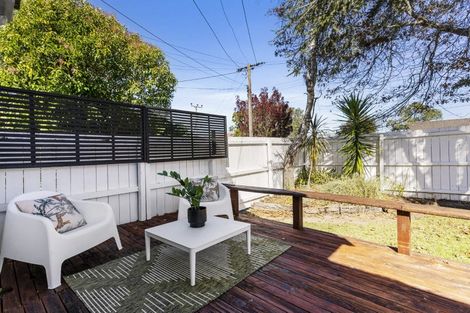 Photo of property in 1/43 Rimu Street, New Lynn, Auckland, 0600