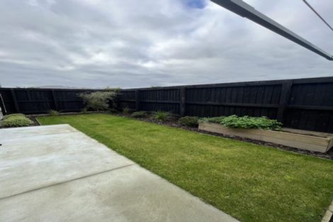 Photo of property in 14 Miromiro Street, Broomfield, Christchurch, 8042