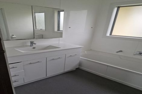 Photo of property in 60 Kaitemako Road, Welcome Bay, Tauranga, 3112
