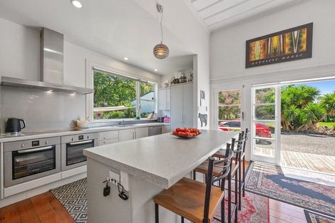 Photo of property in 2179 State Highway 16, Helensville, 0875