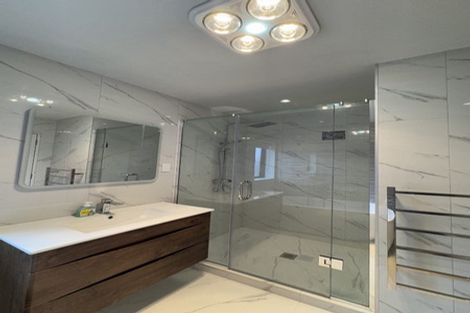 Photo of property in 2/30 Arnwood Street, Manurewa, Auckland, 2102