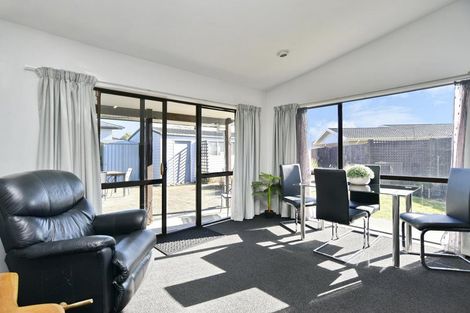 Photo of property in 6 Heriott Close, Burwood, Christchurch, 8083
