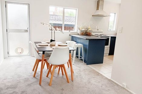 Photo of property in 3/169 Chivalry Road, Glenfield, Auckland, 0629