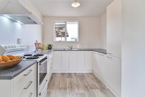 Photo of property in 8b Walton Way, Flaxmere, Hastings, 4120