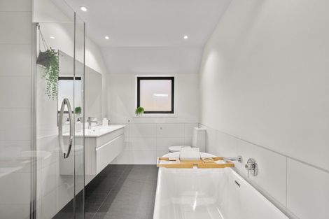 Photo of property in 27c Falconer Rise, Jacks Point, Queenstown, 9371