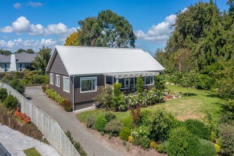 Photo of property in 102 Mount Herbert Road, Waipukurau, 4200
