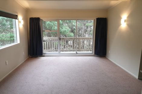 Photo of property in 8b Baxter Way, Karori, Wellington, 6012