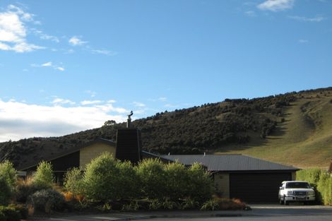 Photo of property in 74 Mount Iron Drive, Wanaka, 9305