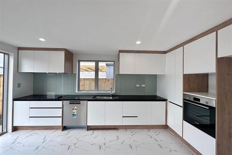 Photo of property in 10 Heihei Street, Papakura, 2110