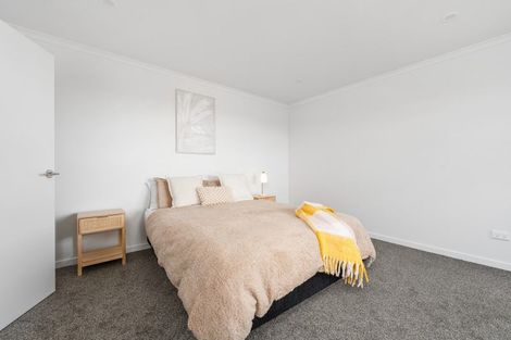 Photo of property in 57 Atlantic Drive, Fitzherbert, Palmerston North, 4410