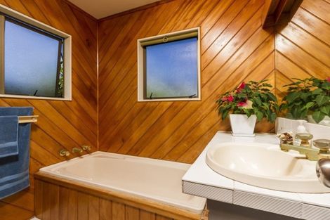 Photo of property in 1/11 Montrose Terrace, Mairangi Bay, Auckland, 0630