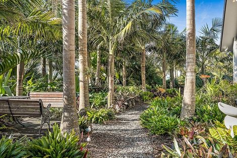 Photo of property in 129 Ostrich Farm Road, Pukekohe, 2676