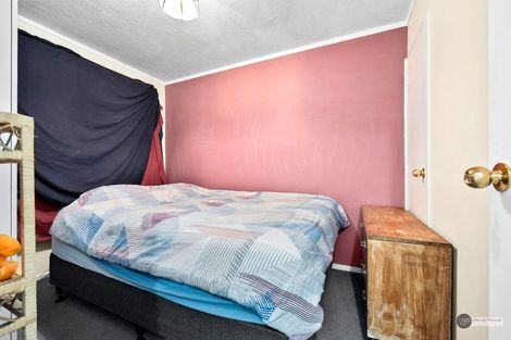 Photo of property in 5 Kowhai Street, Naenae, Lower Hutt, 5011