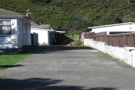 Photo of property in 2/30 Petherick Street, Taita, Lower Hutt, 5011