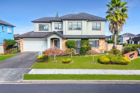 Photo of property in 71 Baverstock Road, Flat Bush, Auckland, 2016