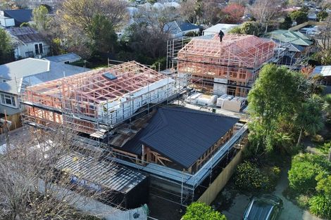 Photo of property in 220 Geraldine Street, Edgeware, Christchurch, 8013