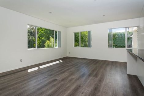 Photo of property in 91 Smythe Road, Henderson, Auckland, 0612