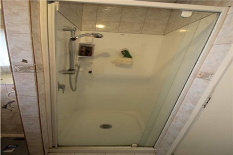 Photo of property in 50 Marlborough Avenue, Glenfield, Auckland, 0629