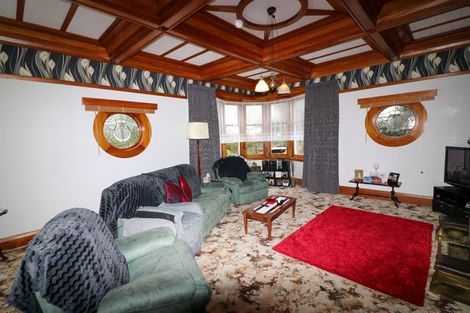 Photo of property in 39 Guy Street, Dannevirke, 4930