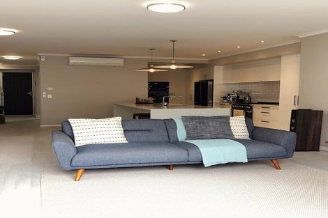 Photo of property in 2 Kotuku Lane, Hobsonville, Auckland, 0616