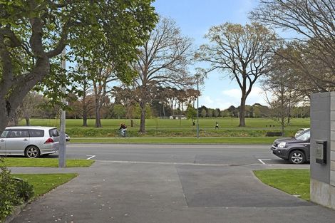 Photo of property in 30 Park Terrace, Christchurch Central, Christchurch, 8013