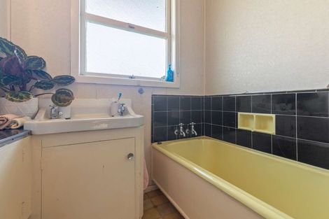 Photo of property in 115d Lowe Avenue, Thames, 3500