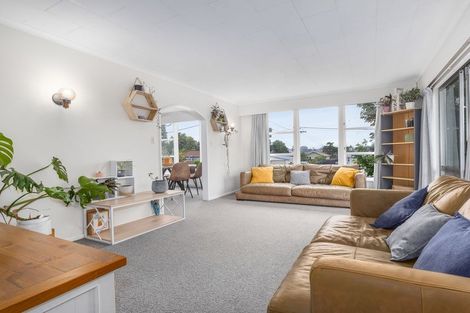 Photo of property in 4 Graham Street, Levin, 5510