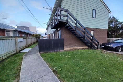 Photo of property in 615u1 Evans Bay Parade, Kilbirnie, Wellington, 6022