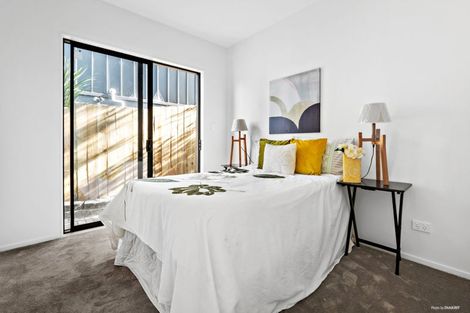 Photo of property in 7a Sherwood Avenue, Te Atatu South, Auckland, 0610