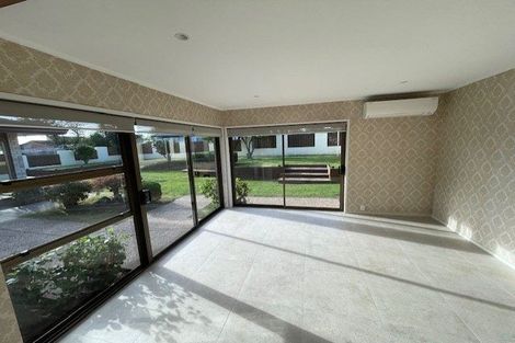 Photo of property in 7 Pendene Place, Forrest Hill, Auckland, 0620