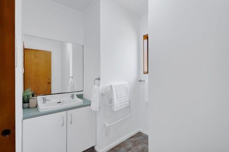 Photo of property in 263b Huatoki Street, Upper Vogeltown, New Plymouth, 4310