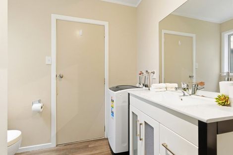 Photo of property in 10 Laurent Place, Kingston, Wellington, 6021