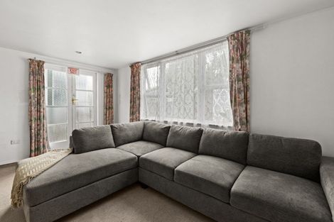 Photo of property in 1117 Karamu Road North, Mayfair, Hastings, 4122