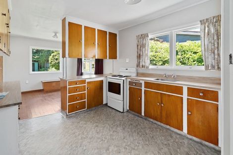 Photo of property in 12 Dryden Street, Stoke, Nelson, 7011