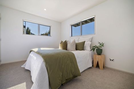 Photo of property in 36b Avalon Crescent, Fernhill, Queenstown, 9300