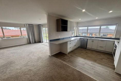 Photo of property in 58a Edgewater Parade, Waiuku, 2123