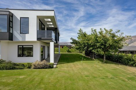 Photo of property in 47 Forest Heights, Wanaka, 9305