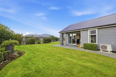Photo of property in 12 Claremont Crescent, Amberley, 7410