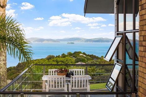 Photo of property in 5 Kotare Place, Sandspit, Warkworth, 0982