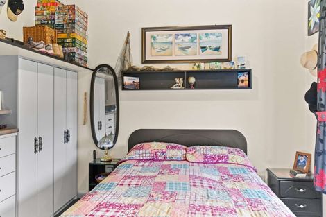 Photo of property in 127 Berwick Street, Riversdale, 9776